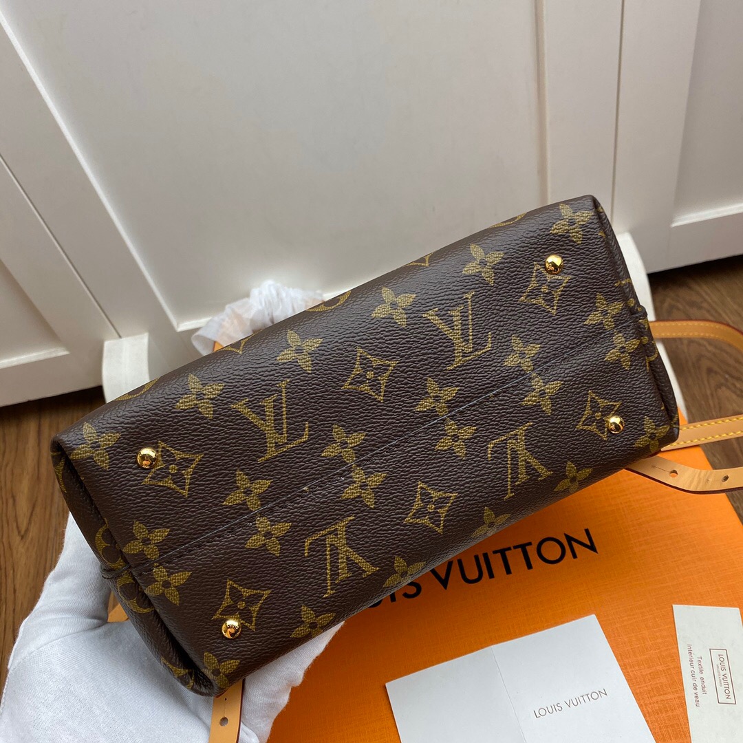 LV M44944 Monogram 帆布MOON双肩包 拉链手提包女背包