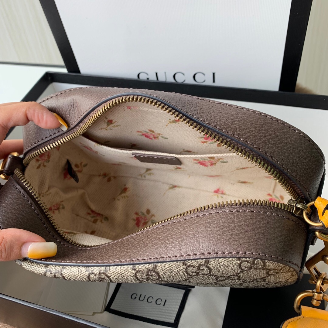 Gucci/古驰 复古风格织带条纹邮差包 476466 K9GVT 8856