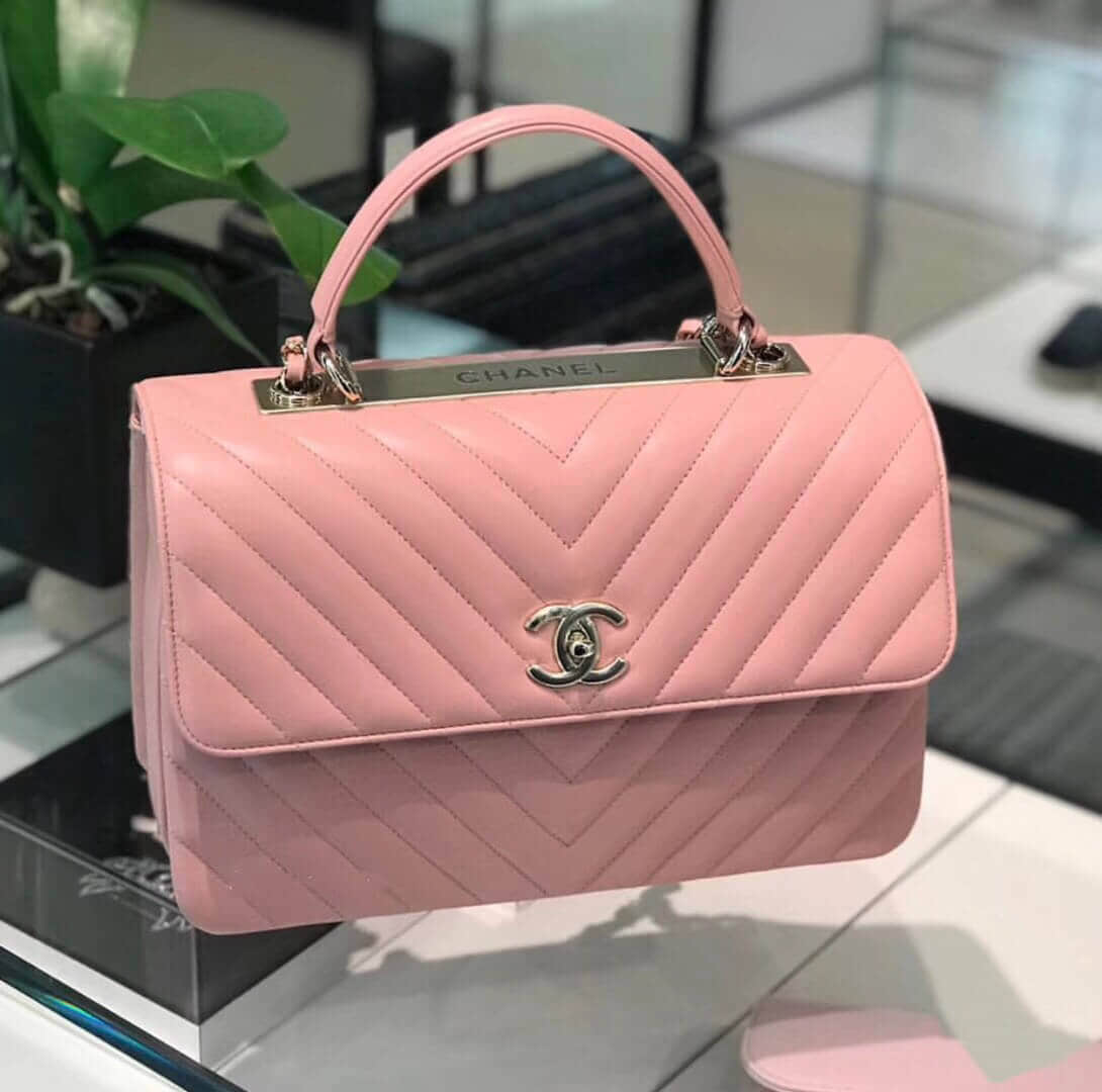 Chanel/香奈儿 18新款V型羊皮粉色Trendy CC 25手提包