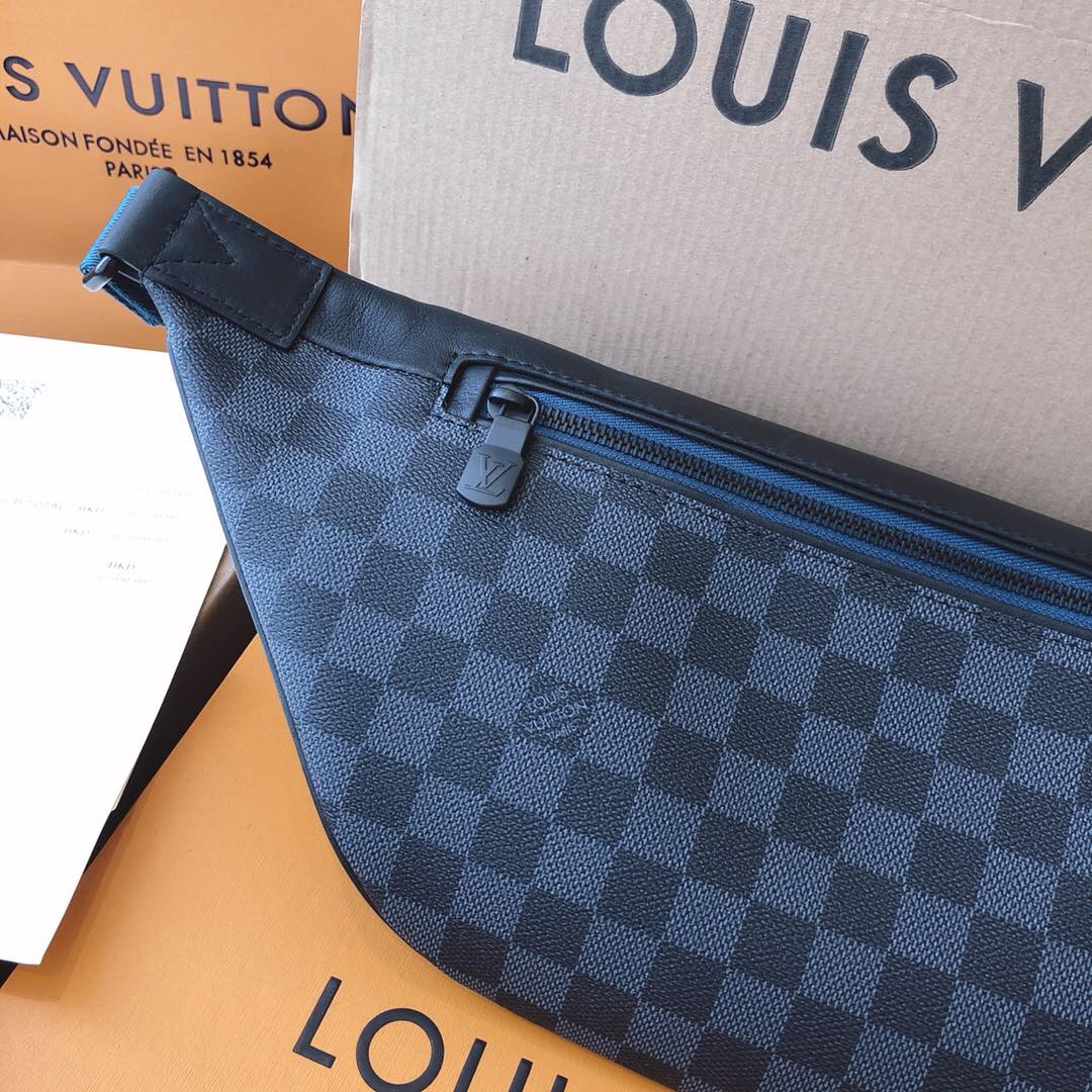 LV N40187 Damier Graphite涂层帆布Discovery腰包