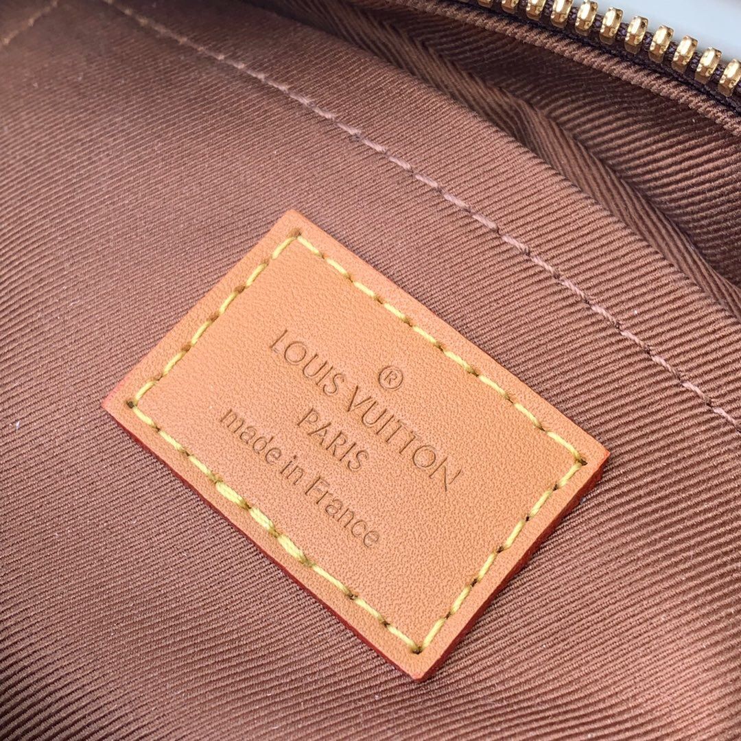 LV M68906 Mini Soft Trunk手袋 复古链条单肩斜挎盒子包
