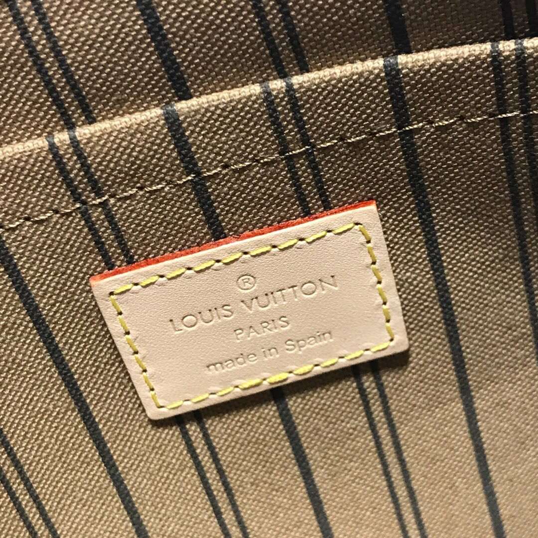 LV NEVERFULL 大号手袋购物袋 M40990 杏色内里