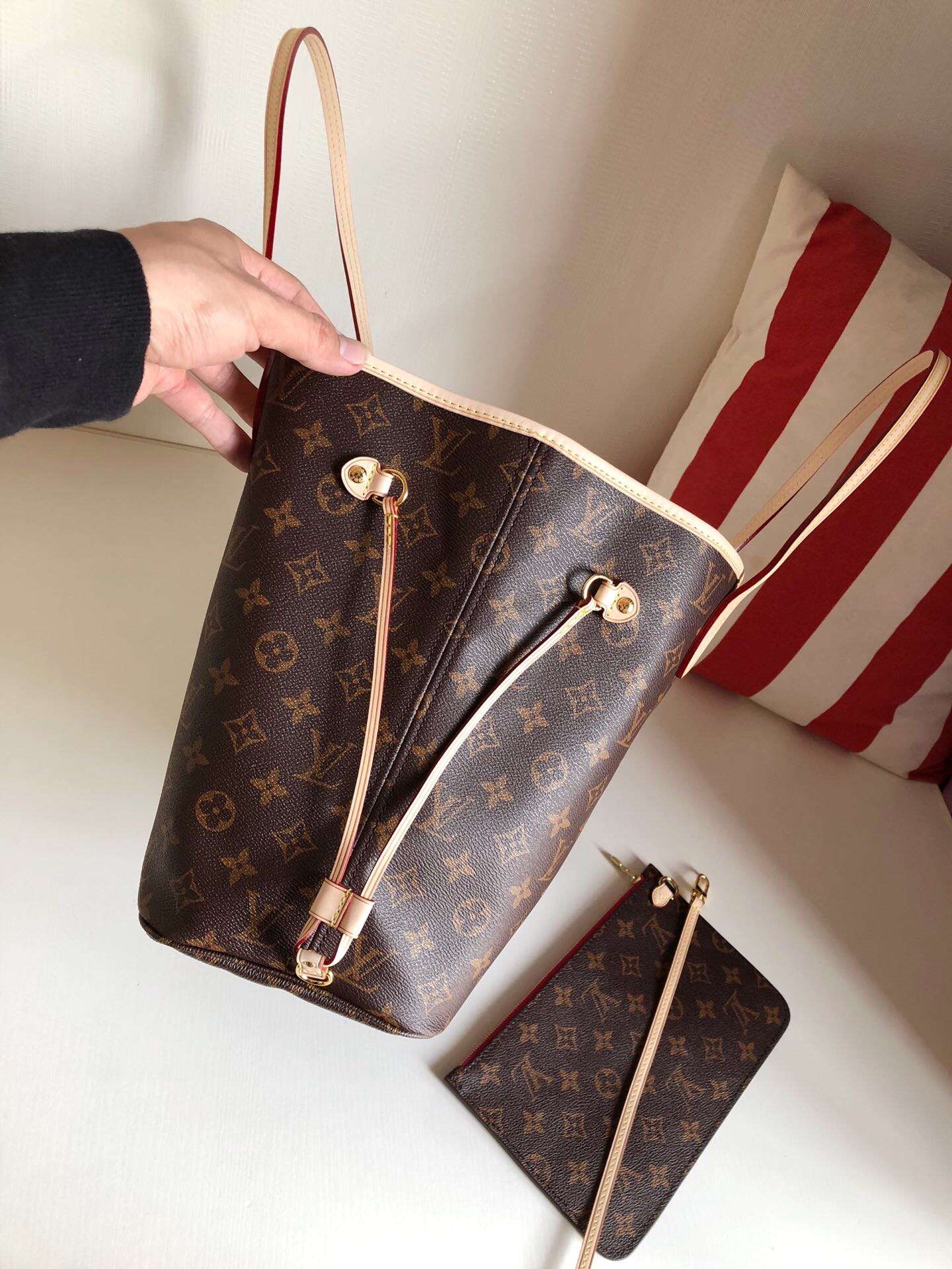 LV NEVERFULL 中号手袋购物袋 M41178 玫红内里