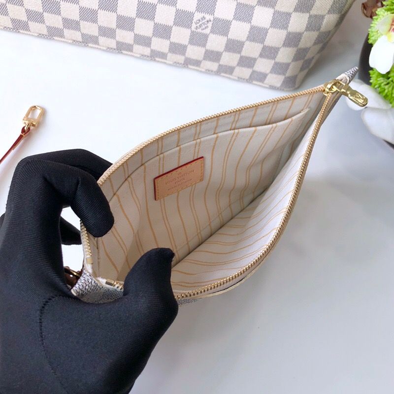 LV NEVERFULL 棋盘白格大号手袋购物袋 N41360 米黄内里