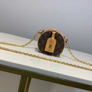 LV M68570 BOITE CHAPEAU 老花圆饼链条包