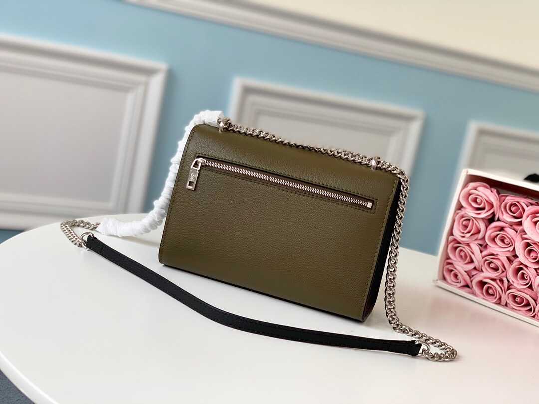 LV M55522 Mylockme BB 手袋 牛皮拼色链条包
