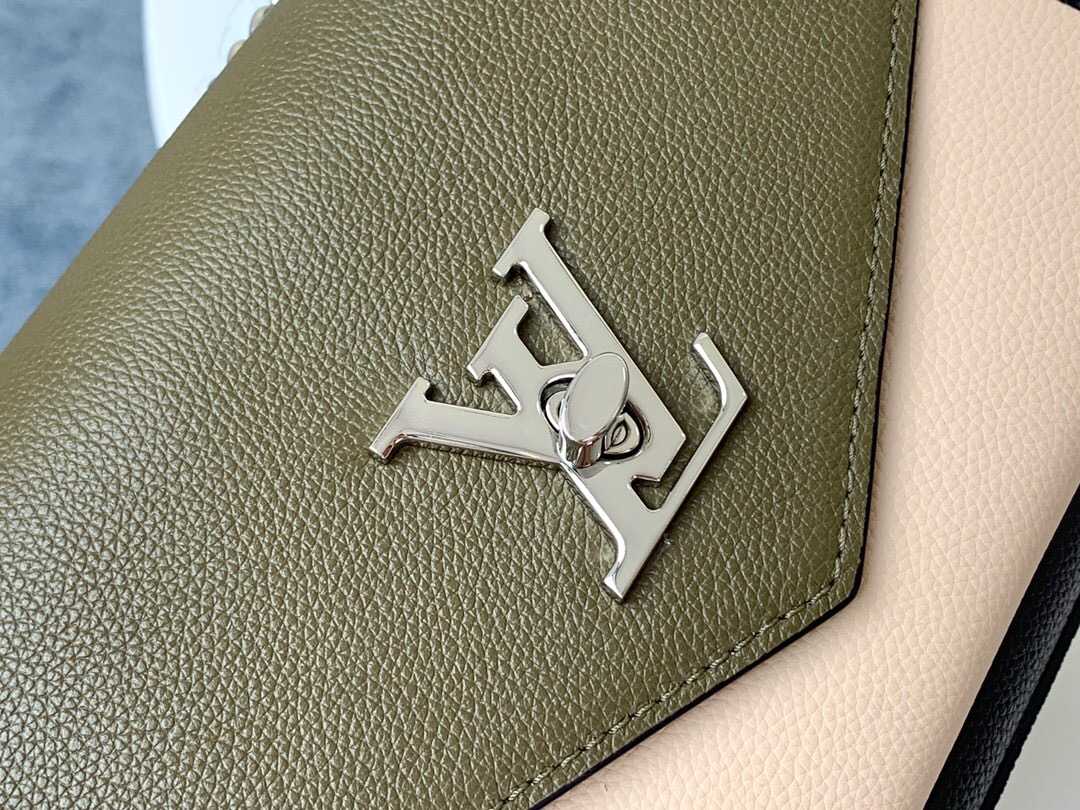LV M55522 Mylockme BB 手袋 牛皮拼色链条包