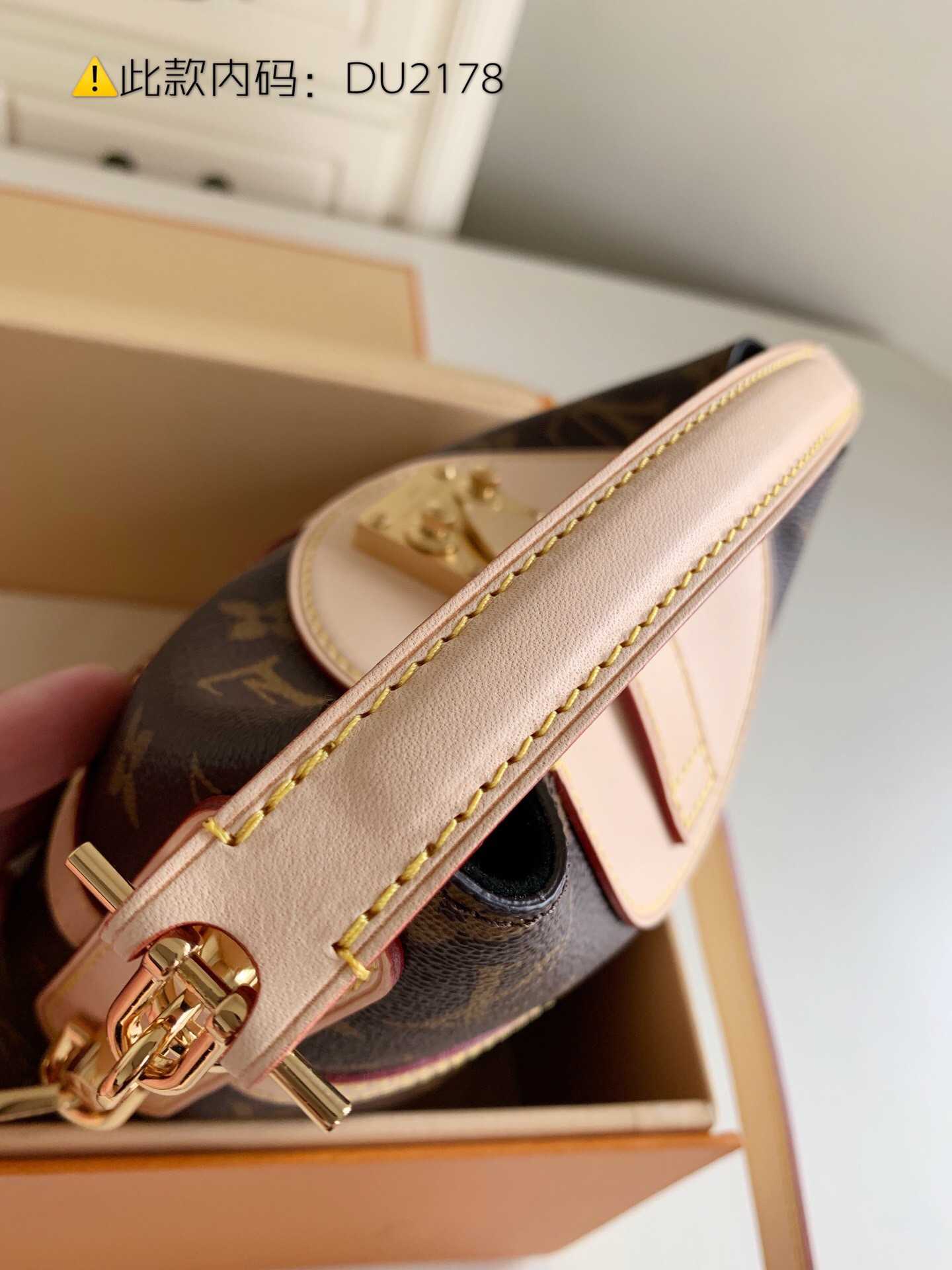 LV M43587 DUFFLE 手袋 圆筒薯条包