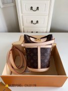 LV M43587 DUFFLE 手袋 圆筒薯条包