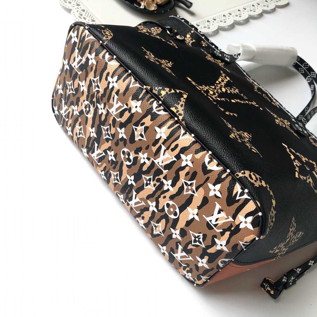 LV M44676 丛林系列豹纹Neverfull中号购物袋