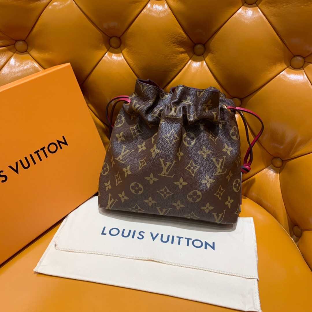 LV M43445 多功能经典老花Noé收纳袋