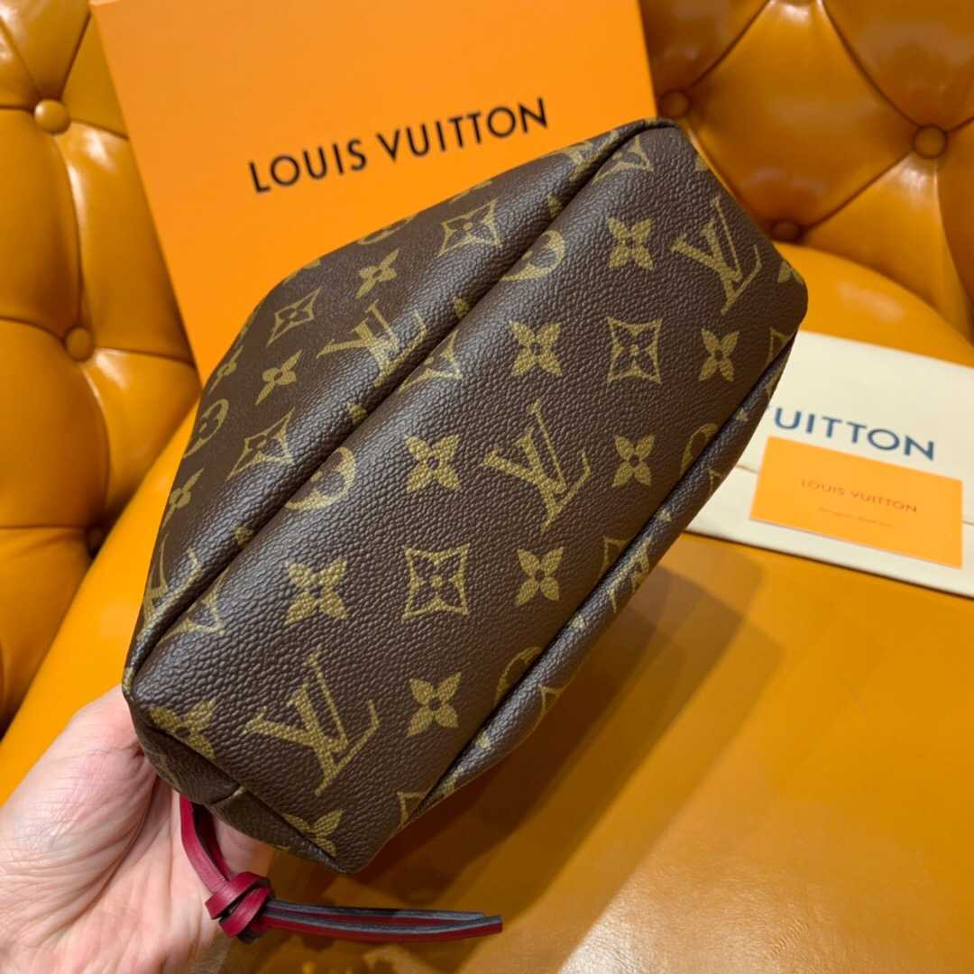 LV M43445 多功能经典老花Noé收纳袋