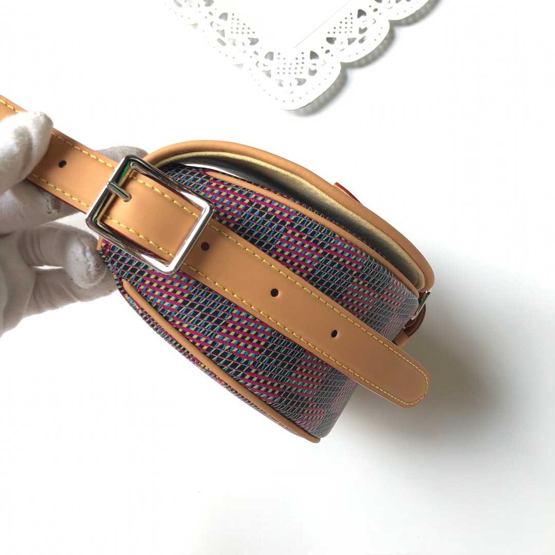 LV 2019新款Tambourin 手袋 印花马鞍包 M55460