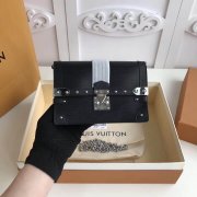 LV M67507 Trunk黑色翻盖单肩链条包