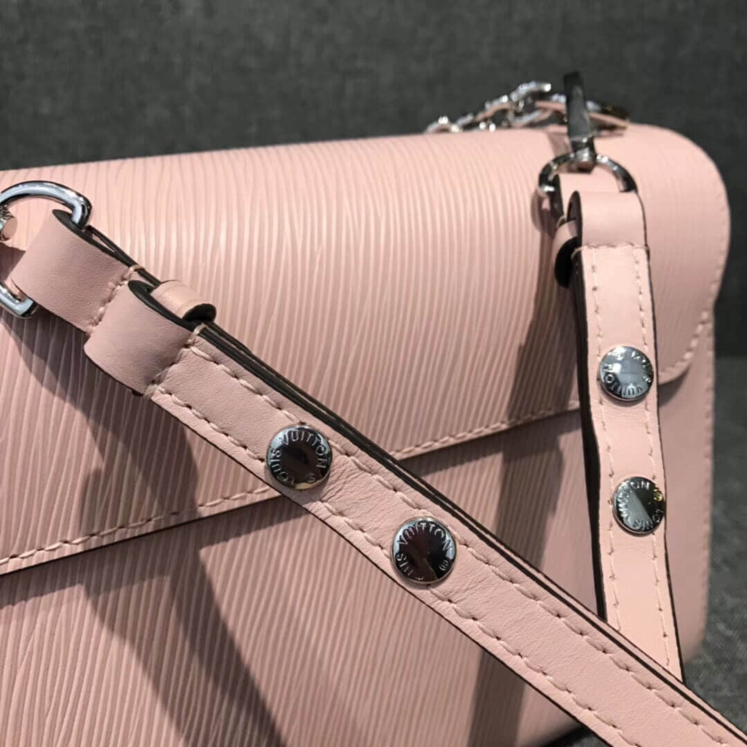 LV/路易威登 18新款 爱心形编织 Twist手袋 M54286 M53126