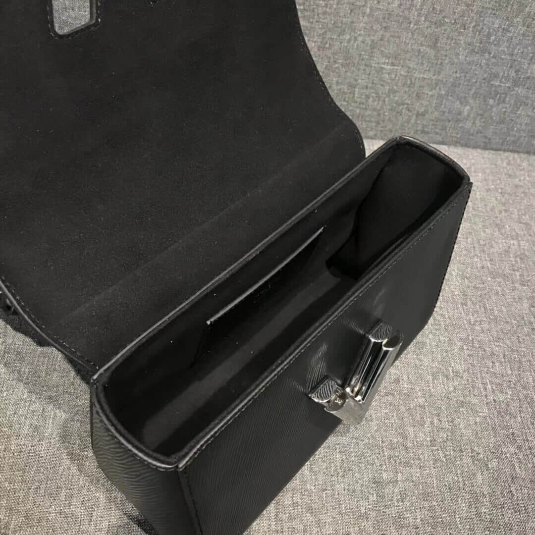 LV/路易威登 18新款 爱心形编织 Twist手袋 M54286 M53126