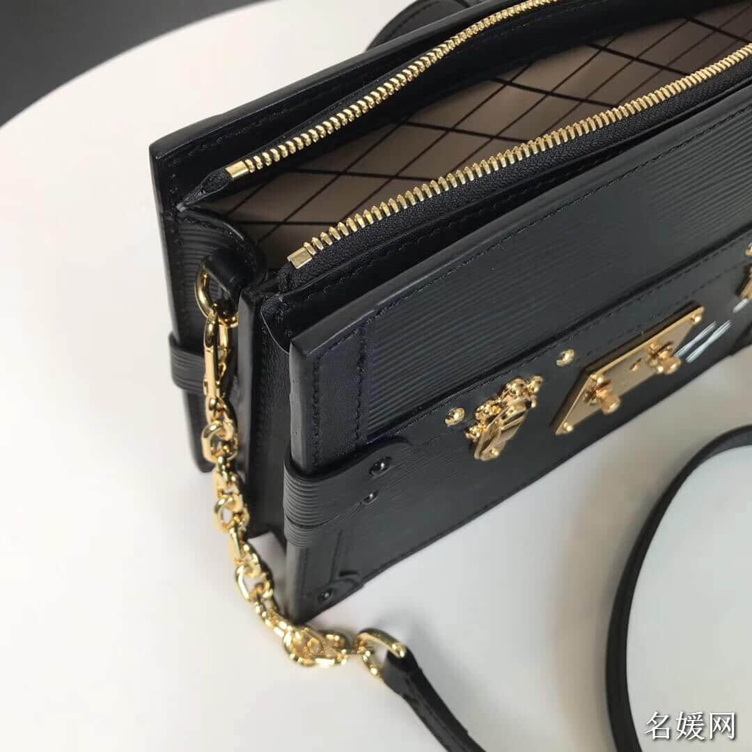 LV/路易威登 18新款 Trunk手袋/手拿包 M52151 M53052