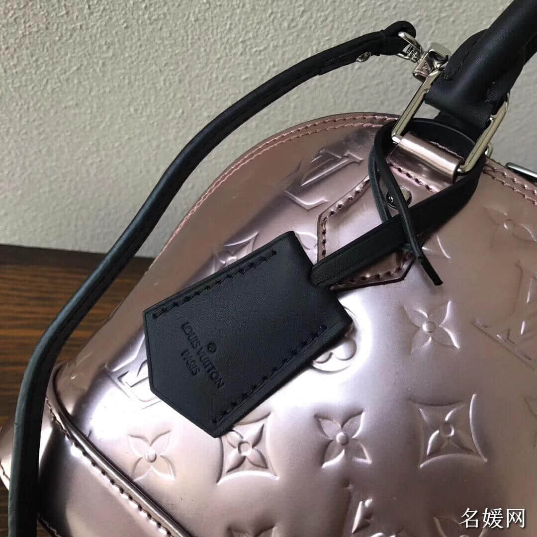 LV/路易威登 18新款 压花亮面漆皮 Alma BB手袋 M90485