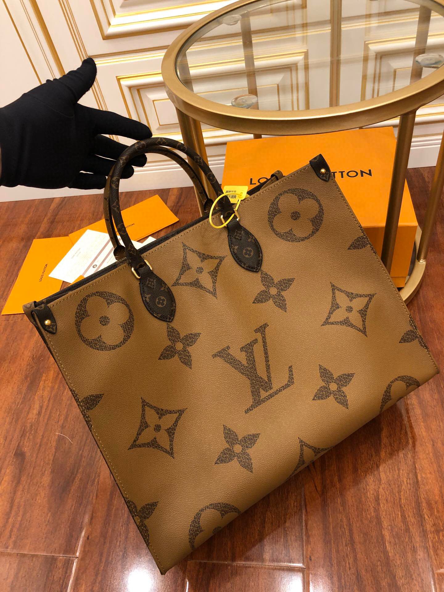 LV M44576 ONTHEGO手袋大花双面tote托特手提购物袋