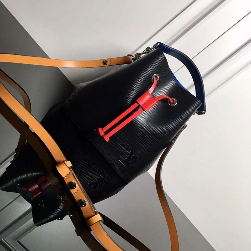 LV M52853 2019新款水波纹迷你水桶包NeoNoe BB 手袋