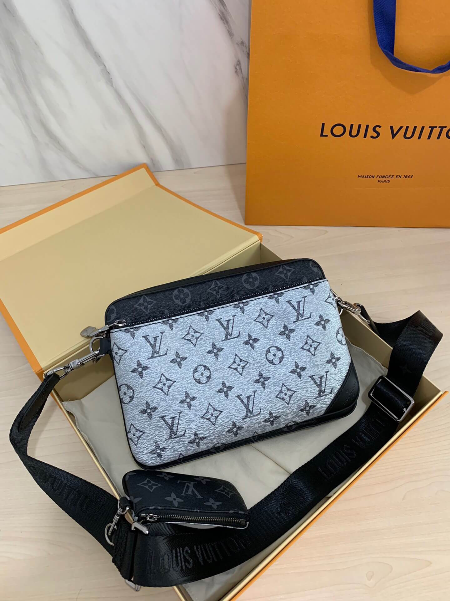 LV M69443 Crossbody Trio