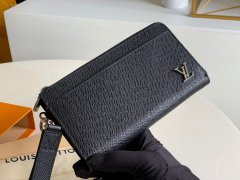 Louis Vuitton LV M69409 ZIPPY DRAGONNE 钱夹