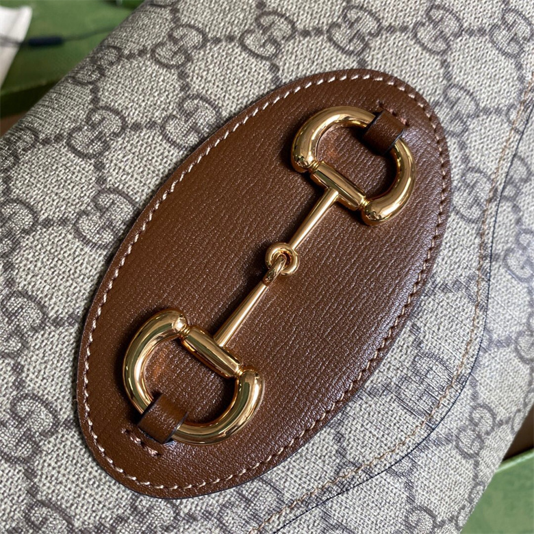 Gucci 677286 HUHHX 8565 马衔扣1955系列小号手袋