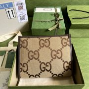 GUCCI古驰大G杏布肩背包696075
