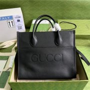 Gucci 674822 0E8JN 1000 饰Gucci标识小号托特包