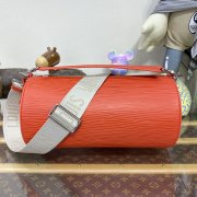 LV M23719 SOFT POLOCHON 中号手袋