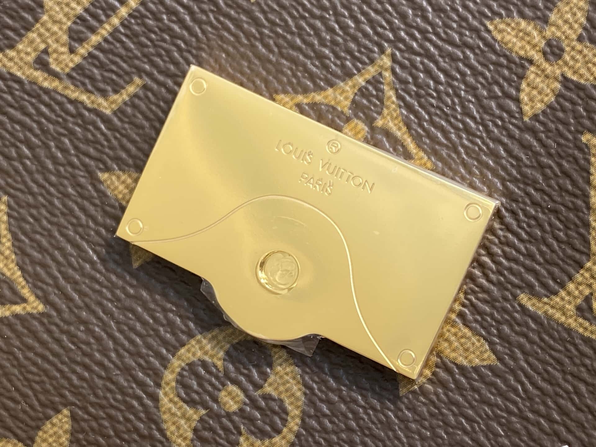 LV M14473老花 锁头包 HIDE AWAY 中号手袋